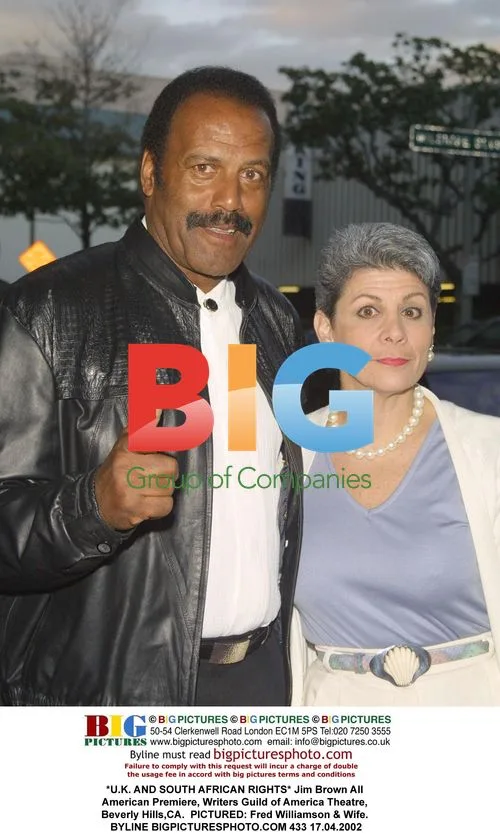 Fred Williamson & Wife at 'Jim Brown All American' Premiere