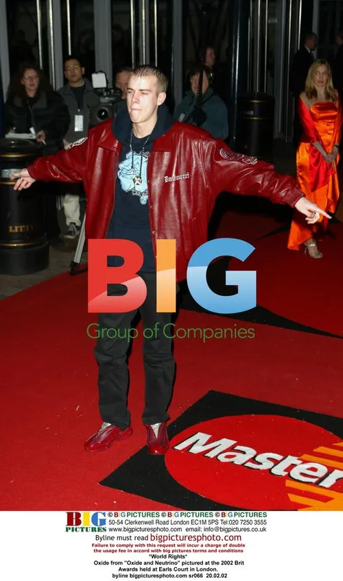 Oxide from "Oxide and Neutrino" at 2002 Brit Awards