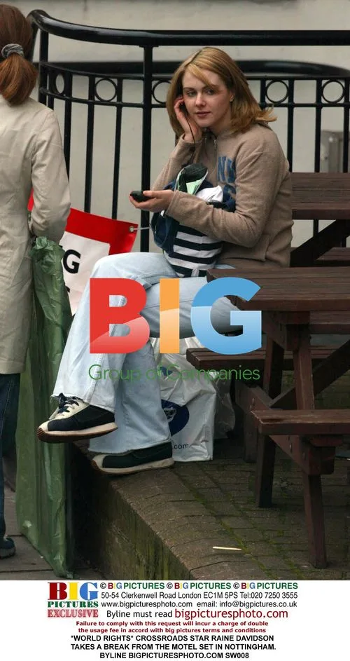 Raine Davidson takes a break on Nottingham set