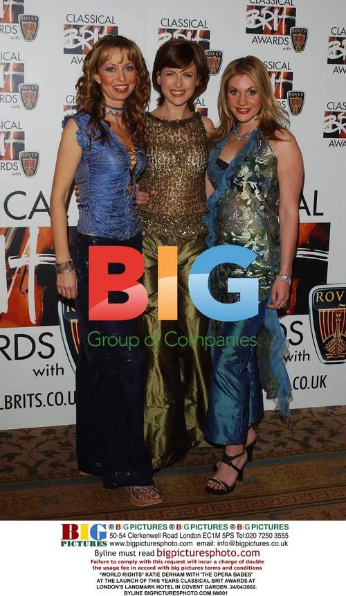 Katie Derham with 'The Opera Babes'