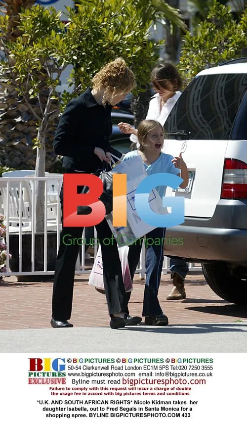 Nicole Kidman and daughter Isabella shop in Santa Monica
