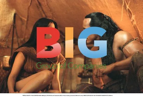 THE SCORPION KING: Mathayus and Cassandra pursued