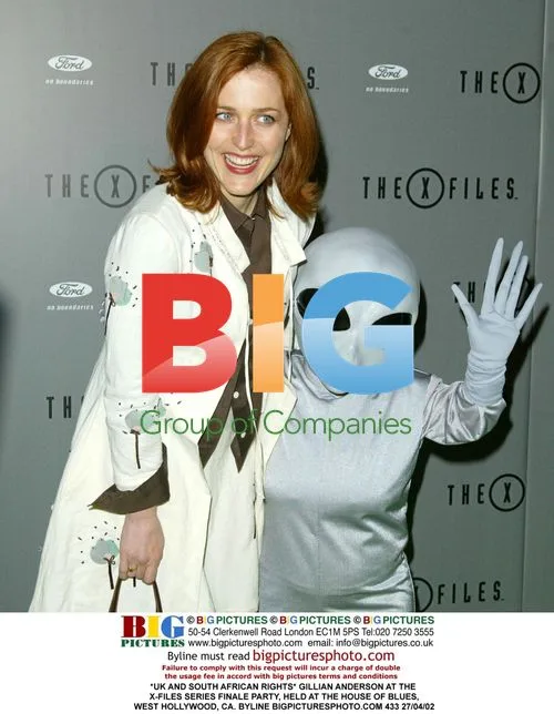 GILLIAN ANDERSON at THE X-FILES SERIES FINALE PARTY
