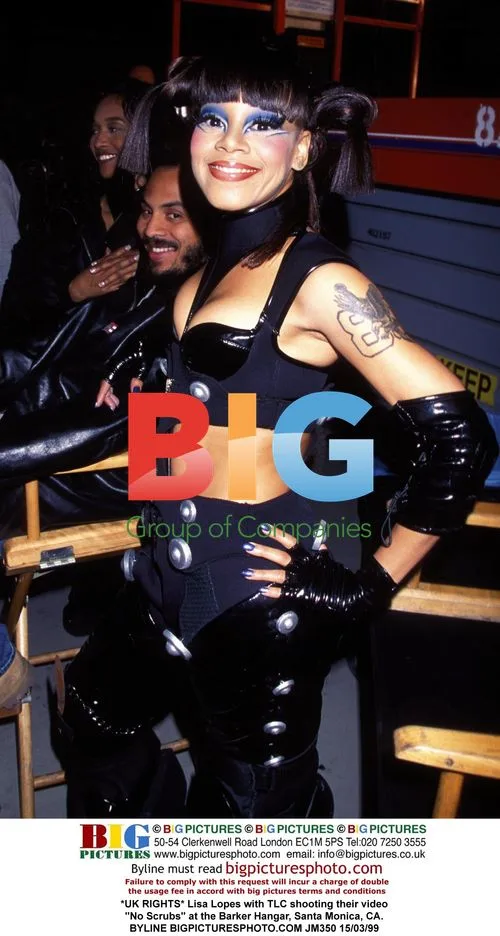 Lisa Lopes with TLC filming "No Scrubs" video