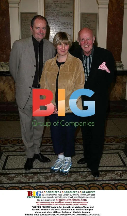 Actors at Bush Theatre's 30th anniversary gala