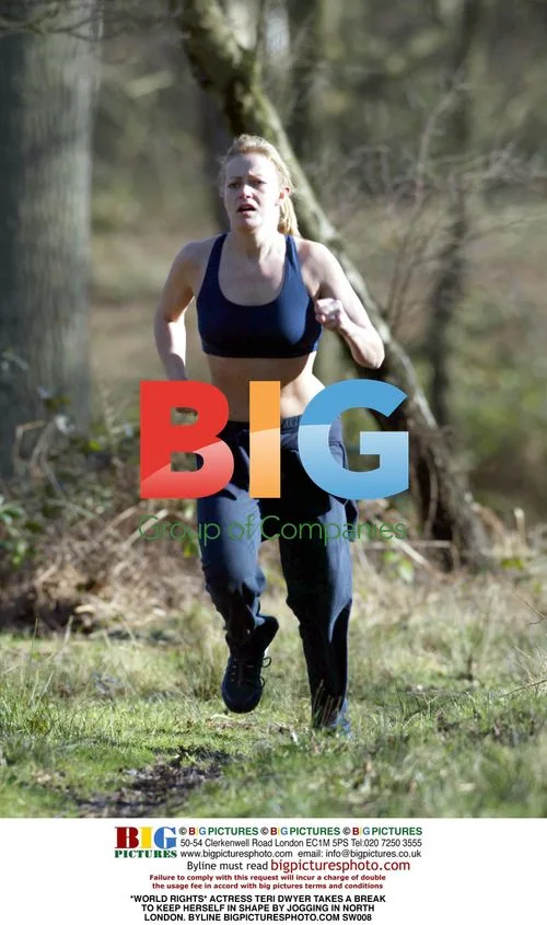 Actress Teri Dwyer Jogging in North London