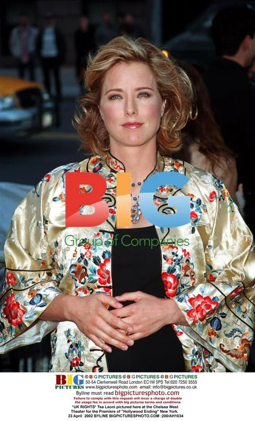 Tea Leoni at 'Hollywood Ending' Premiere