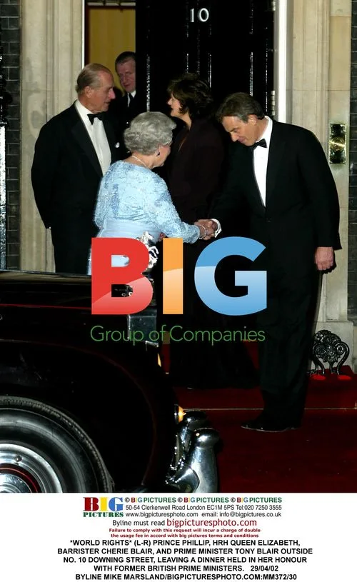 Queen Elizabeth Leaves 10 Downing Street