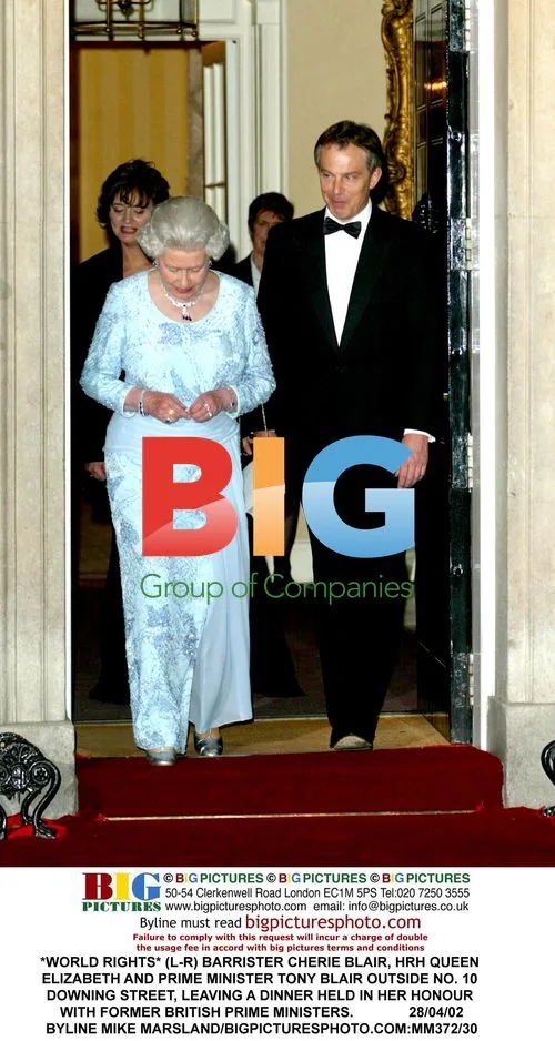 Cherie Blair, Queen Elizabeth, Tony Blair at No. 10 Downing Street