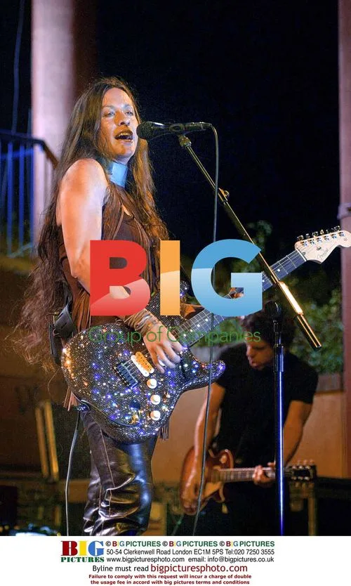 Alanis Morissette Performs in Cattolica, Italy