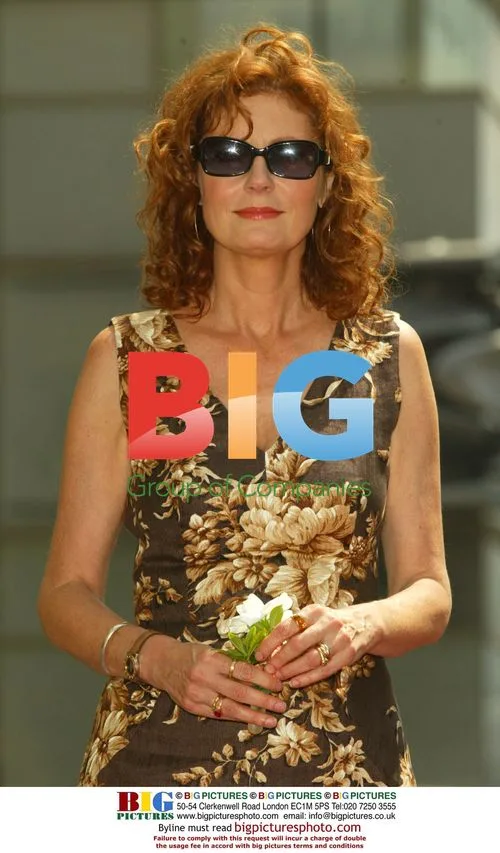 SUSAN SARANDON Honored on Hollywood Walk of Fame