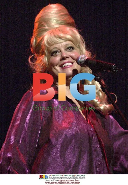 Cindy Wilson of The B-52's Performs in Cleveland