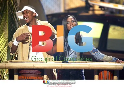 Nick Cannon and Tweet at Teen Choice Awards 2002