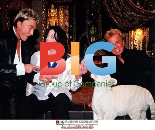 Michael Jackson visits Siegfried & Roy's tiger