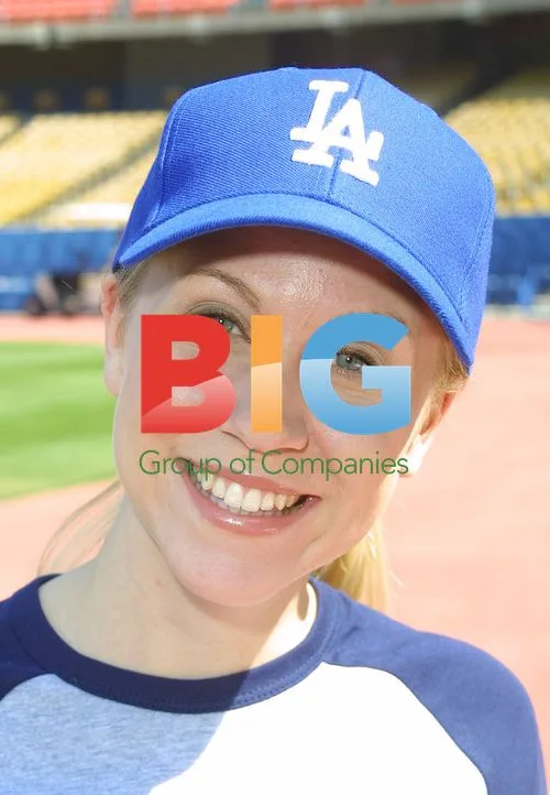 Actress ASHLEY DRANE @ 2002 Hollywood Stars Baseball game