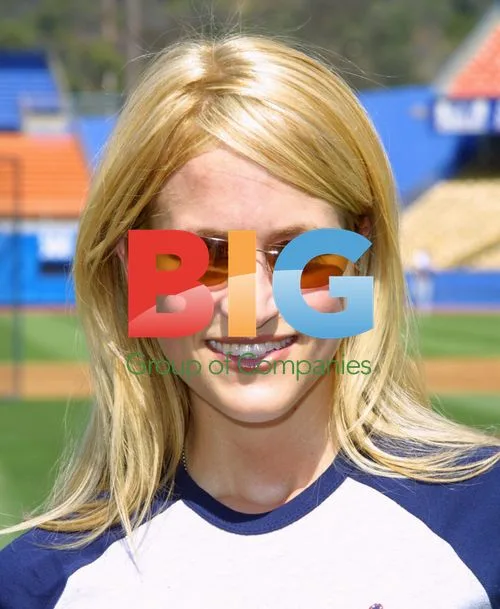 Actress Lori Heuring at 2002 Hollywood Stars Baseball