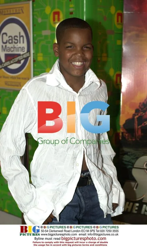 S Club Juniors at 'Spy Kids 2' Premiere