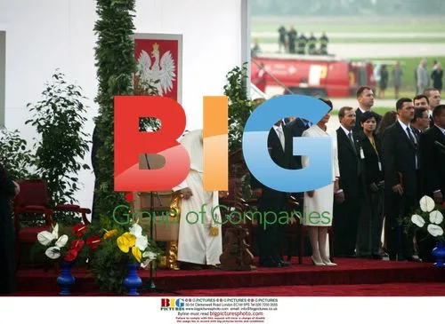 Kwasniewski and Wife at Pope Visit in Poland