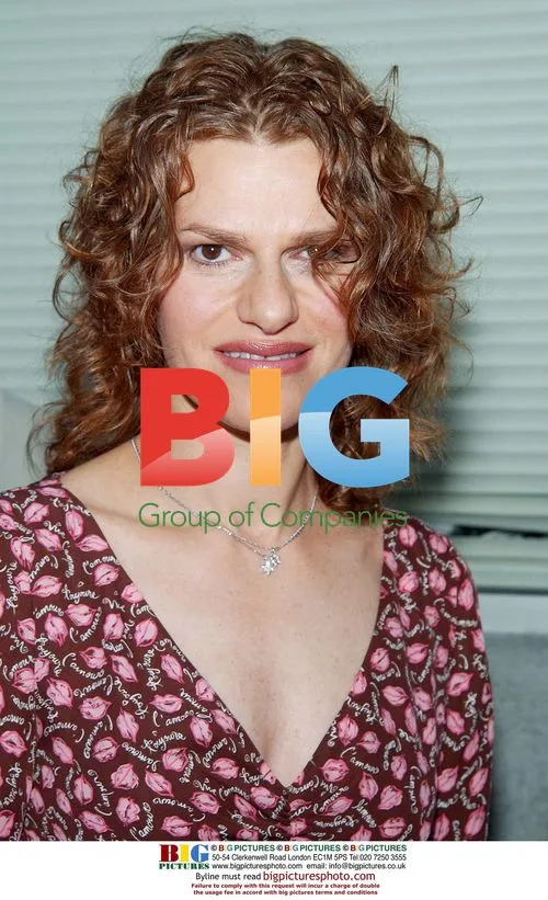 Headshot of Superstar Actress