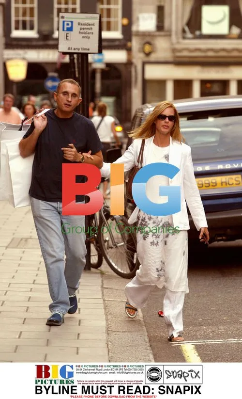 Trinny Woodall's Stylish Shopping Trip