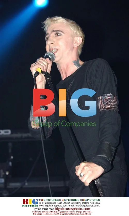 Marc Almond performs at V2002 Festival