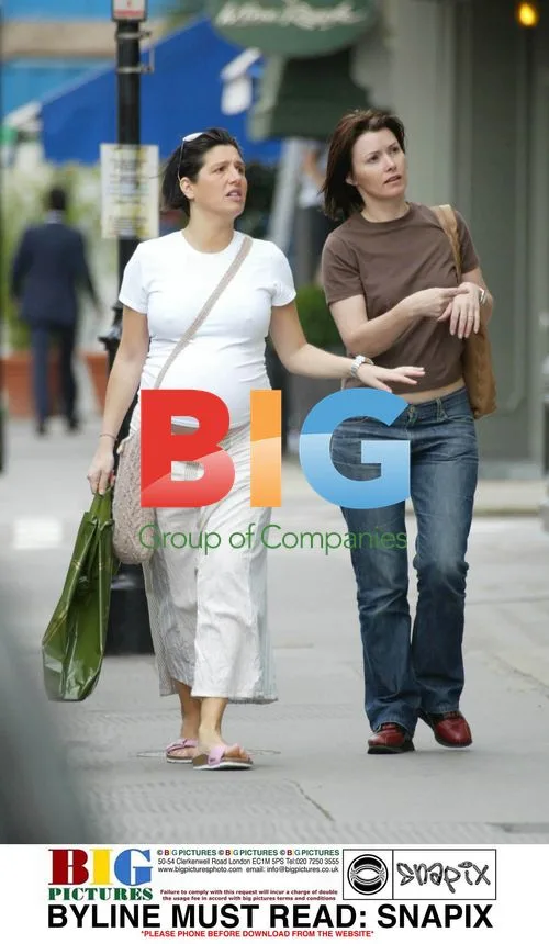 Sharleen Spiteri Goes Shopping in London
