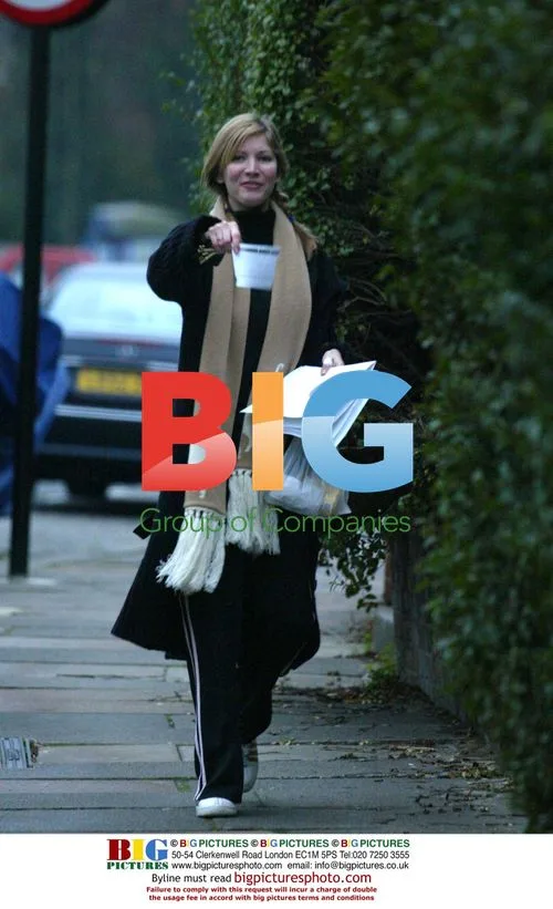 Celebrity Arrives at Event