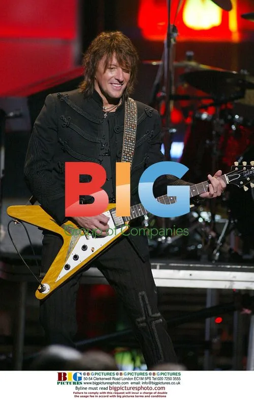 Richie Sambora at VH1 Big In 2002 Awards