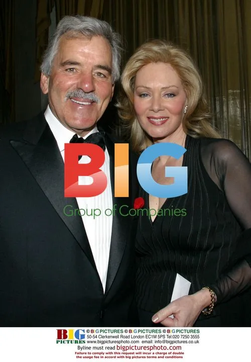 Farina and Smart at 2002 Spirit of Hope Award