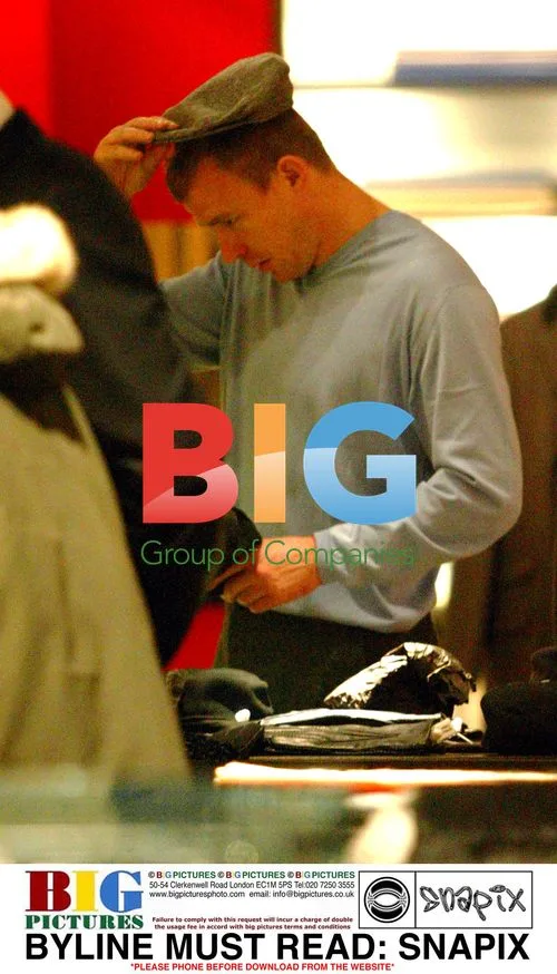 Guy Ritchie Shopping at Dunhill