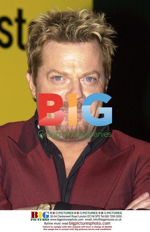 Eddie Izzard at Virgin Megastore signing DVD