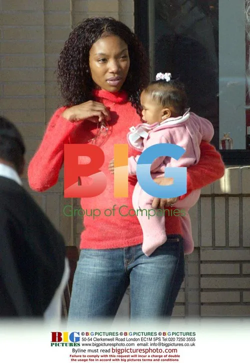 Brandy goes shopping with baby