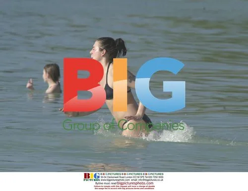 Mel C Enjoys Beach Day in Barbados