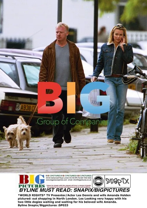 Les Dennis and Amanda Holden shopping