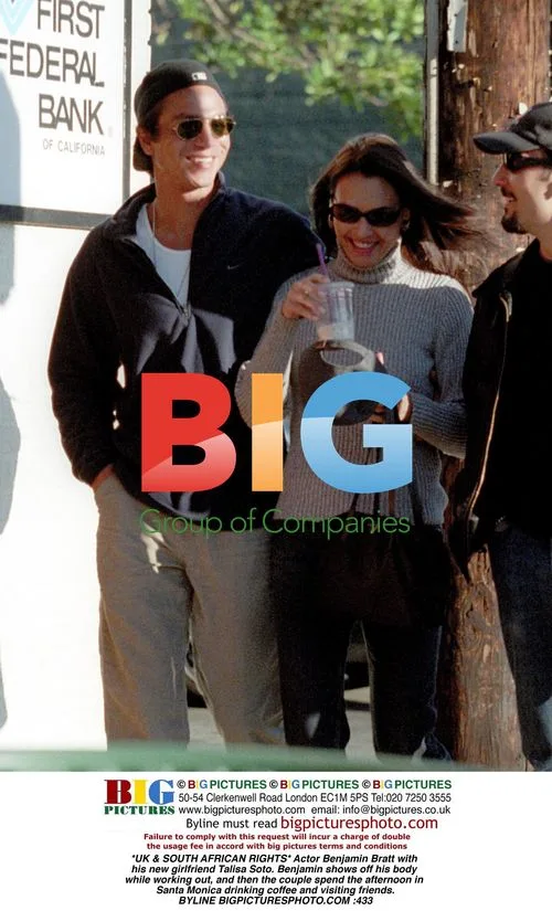 Benjamin Bratt with girlfriend Talisa Soto in Santa Monica