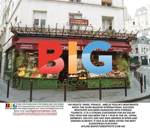 Amelie Poulin's Montmarte Draws Tourists