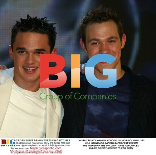 Pop Idols Will Young and Gareth Gates