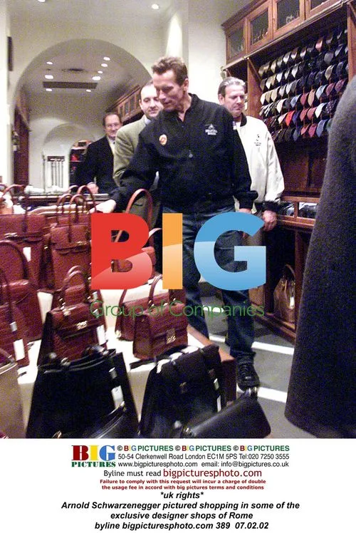 Arnold Schwarzenegger Shopping in Rome