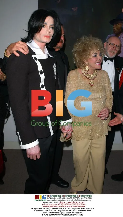 Michael Jackson and Elizabeth Taylor at Art for AIDS event