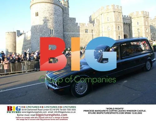 Princess Margaret's coffin leaves Windsor Castle
