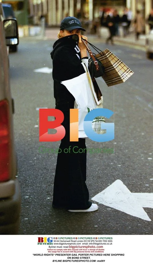 Gail Porter Shopping on Bond Street