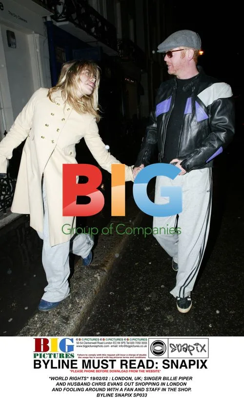 Kate Moss & Sadie Frost Leaving San Lorenzo's
