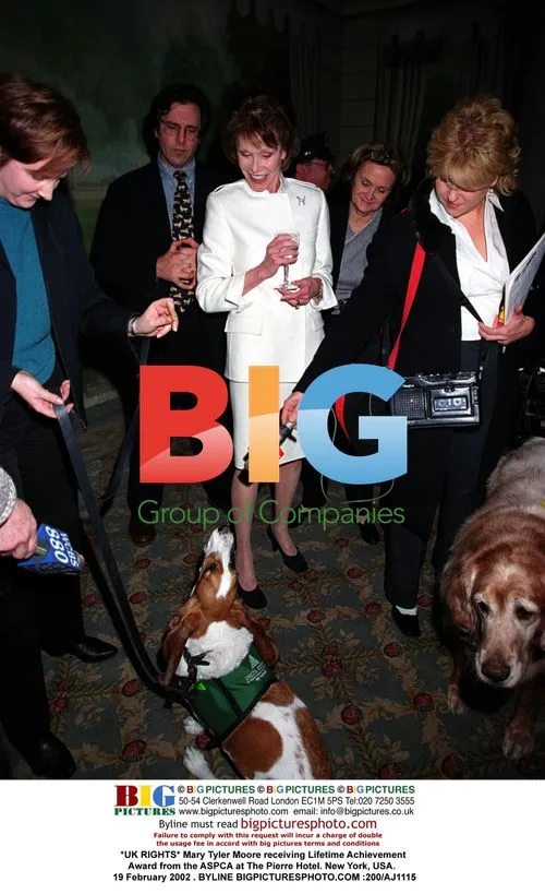 Mary Tyler Moore receives ASPCA Lifetime Achievement Award
