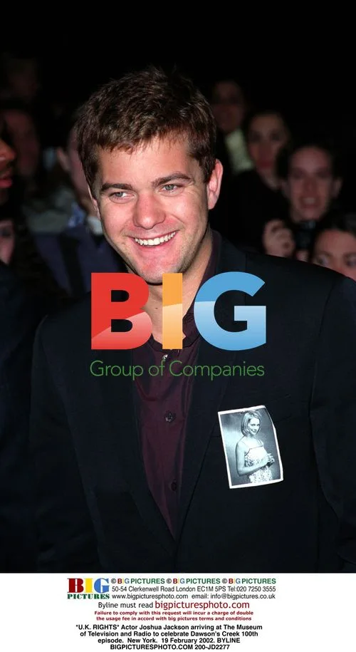 Joshua Jackson celebrates Dawson's Creek 100th episode
