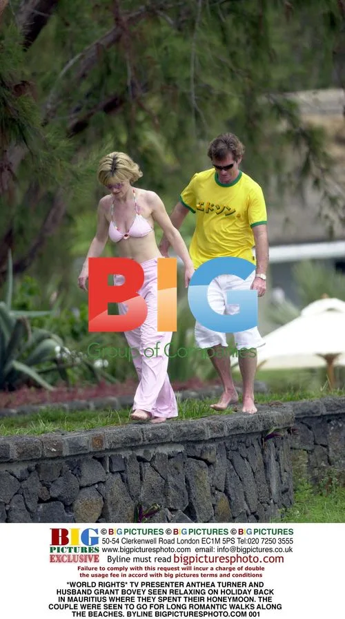 Anthea Turner and Grant Bovey on Vacation in Mauritius