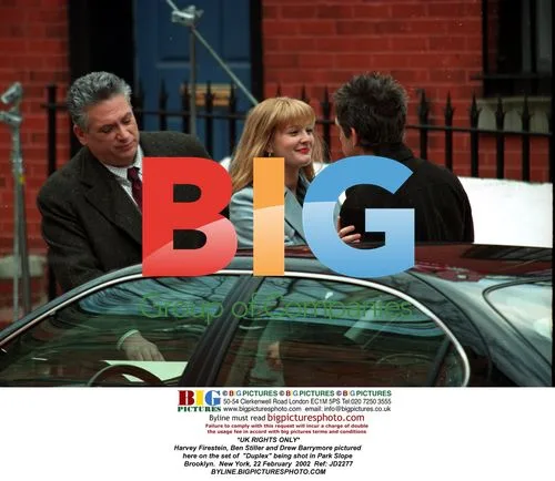 Harvey Firestein, Ben Stiller, Drew Barrymore on "Duplex" set