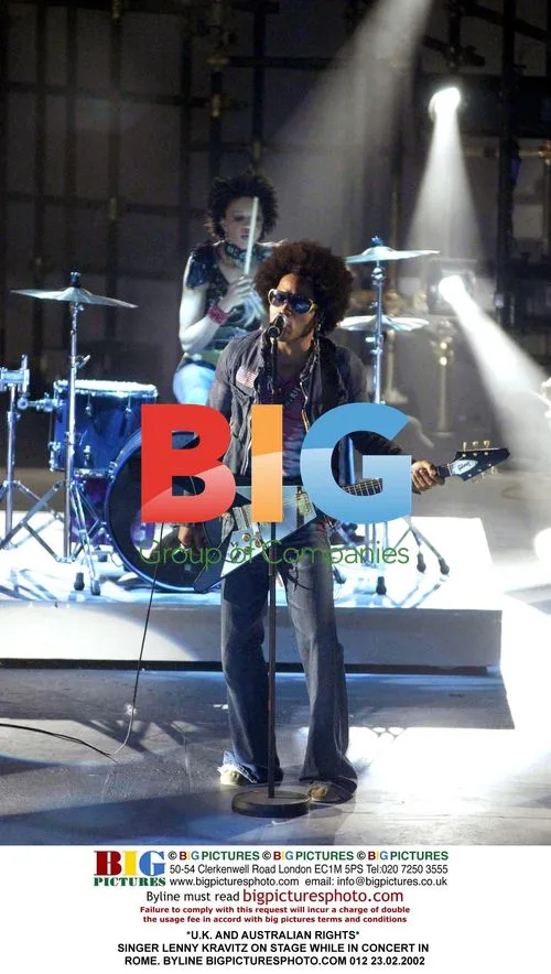 Lenny Kravitz Performs in Rome Concert