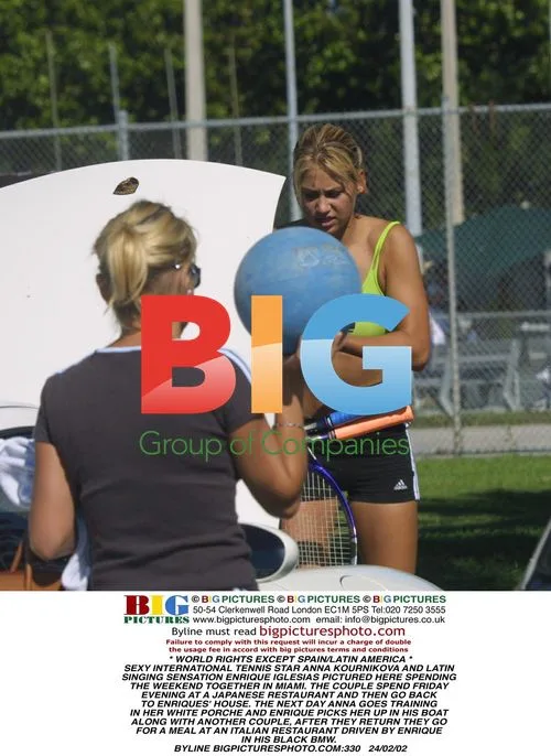 Anna Kournikova and Enrique Iglesias in Miami