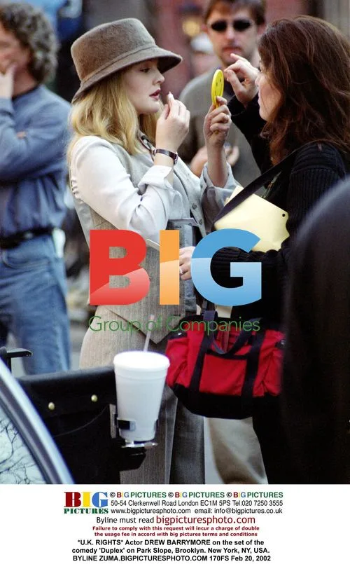 Drew Barrymore on set of 'Duplex' in Brooklyn