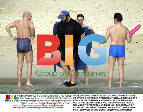 Pavarotti does beach exercises with partner